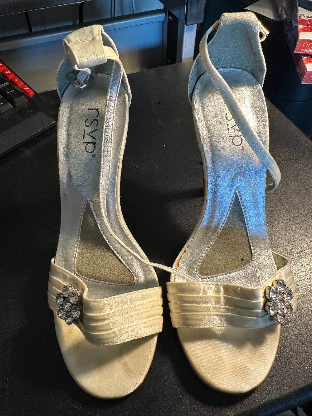 RSVP Peaches Champagne Satin Wedding Heels Crystal Embellished Size 6M Coquette